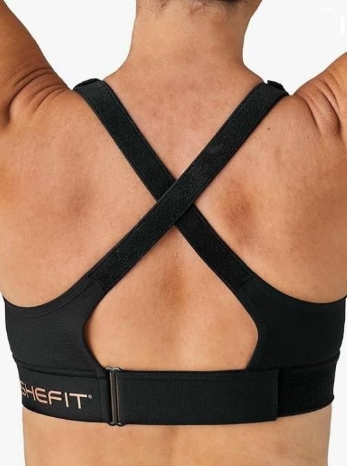Black crossback design high impact sports bra women with adjustable straps for optimal support